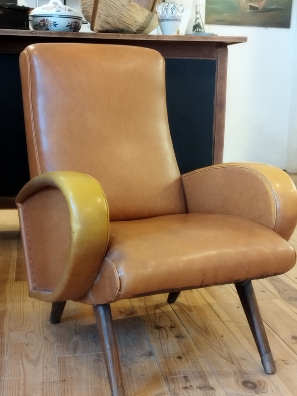 Zanuso armchair design 60s