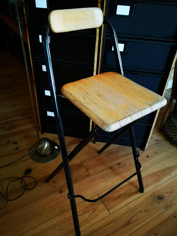 Chaise haute atelier