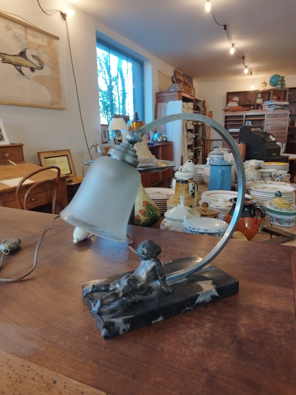 Art Deco bedside lamp 