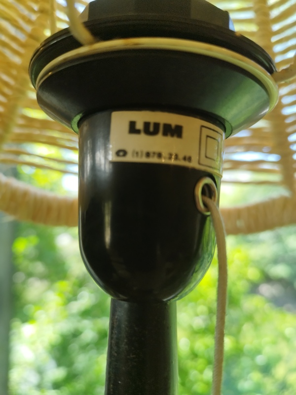 LUM table lamp