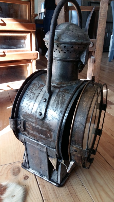 Locomotive lantern