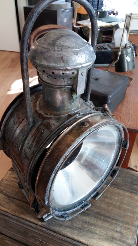 Locomotive lantern
