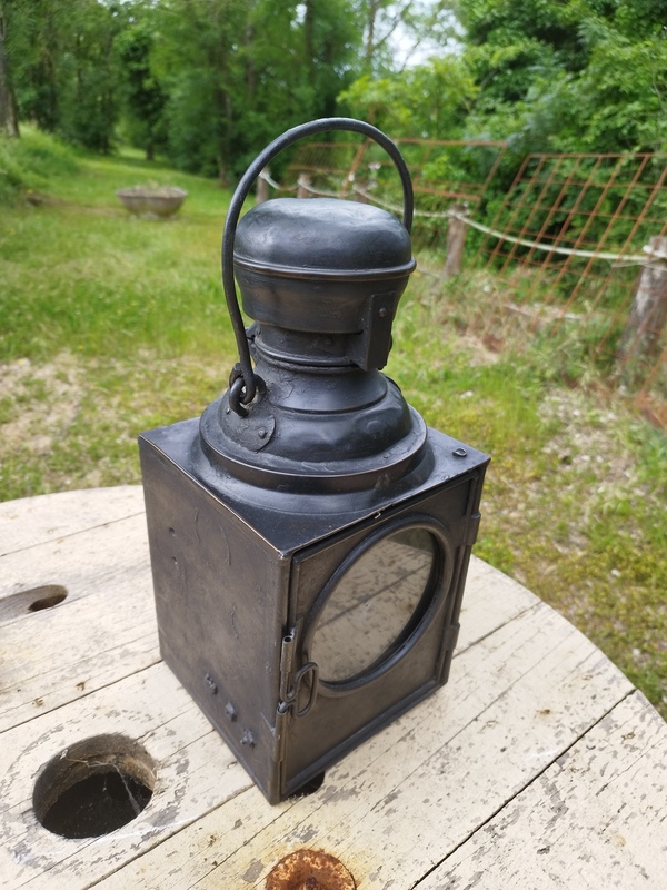Locomotive lantern
