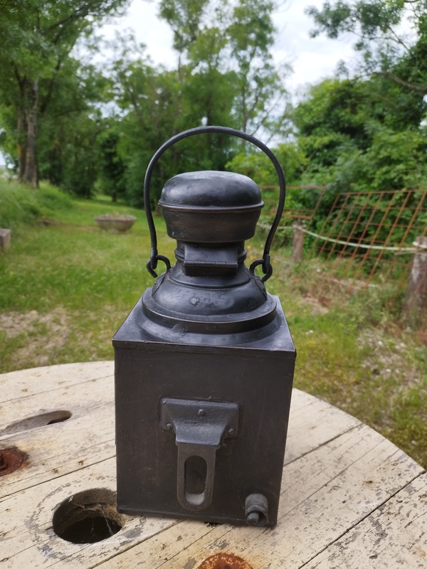 Locomotive lantern