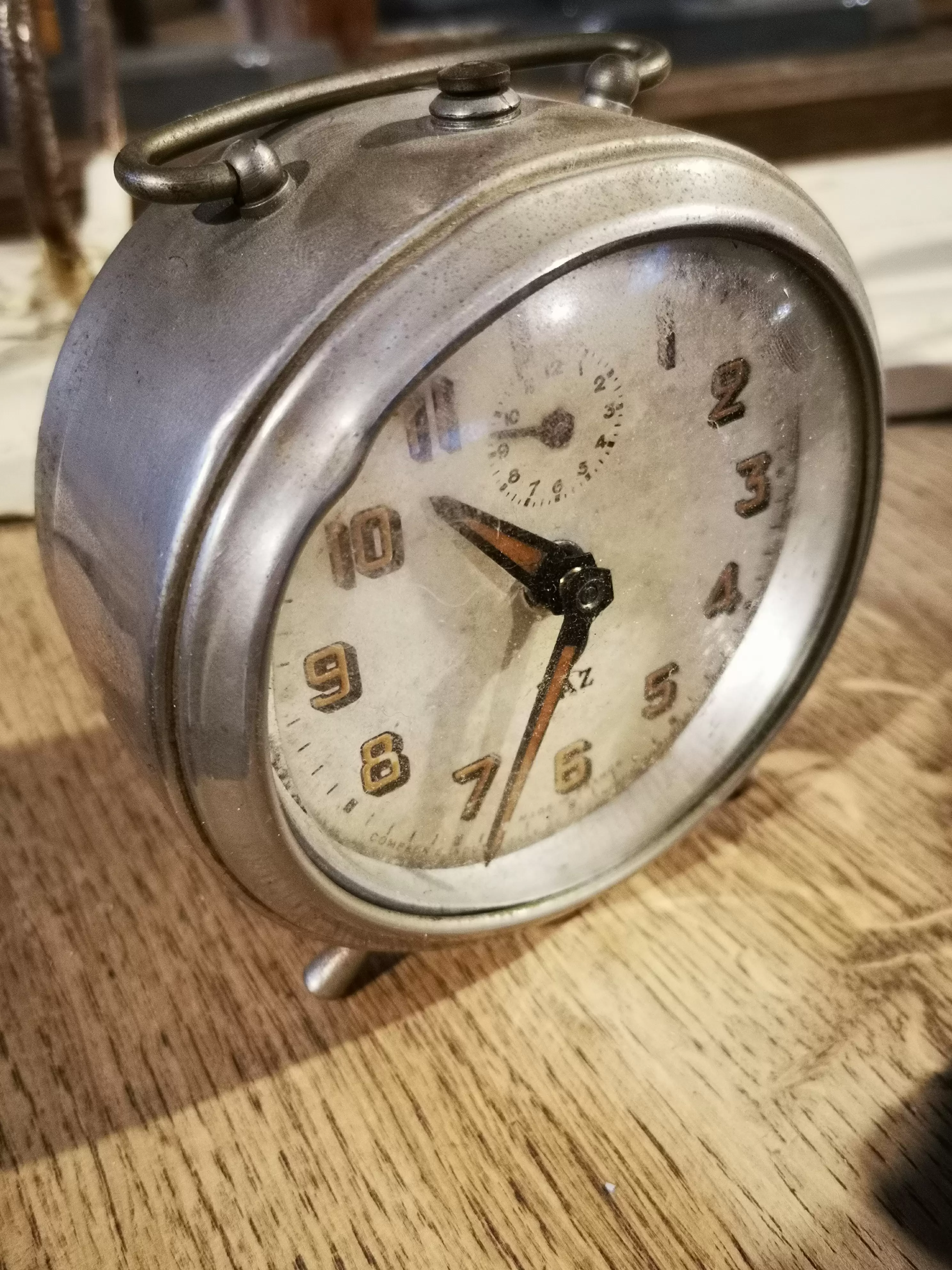 JAZ alarm clock Brikbroc, online flea market