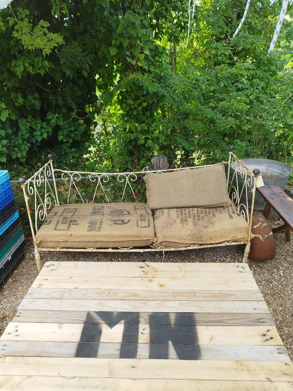 Wrought iron bed 160