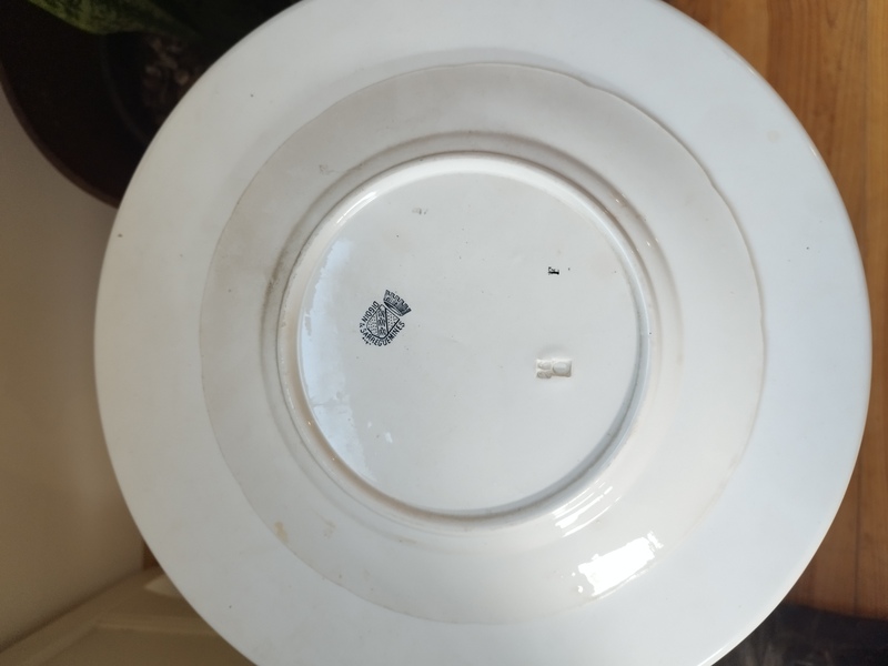 Decorative plates Digoin Sarreguemines