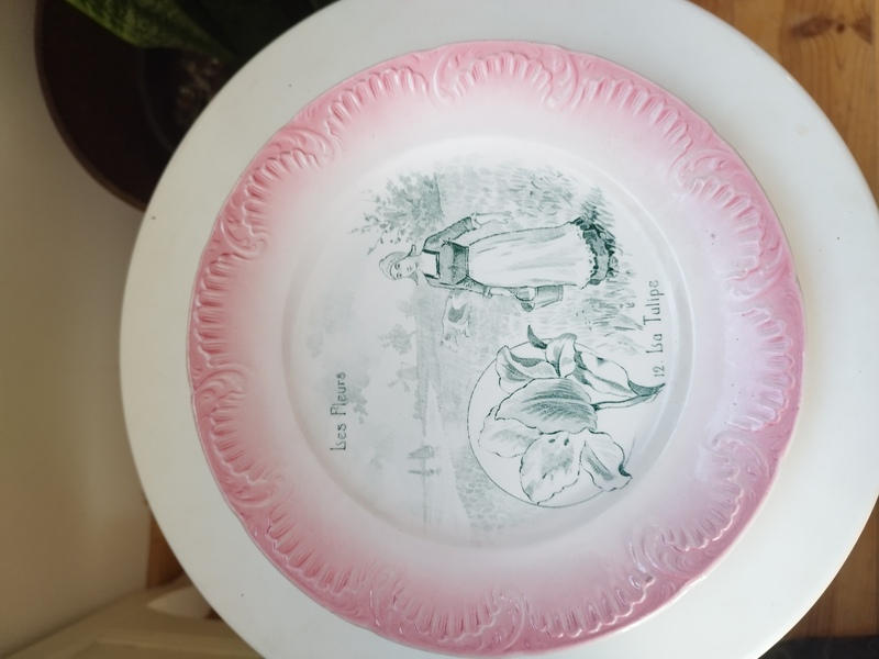 Decorative plates Digoin Sarreguemines