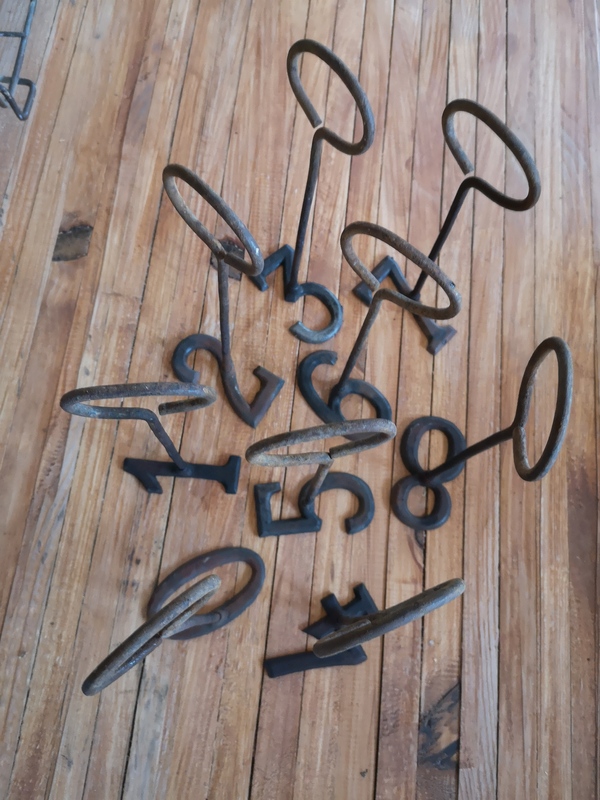 Set of 9 hot stamping irons