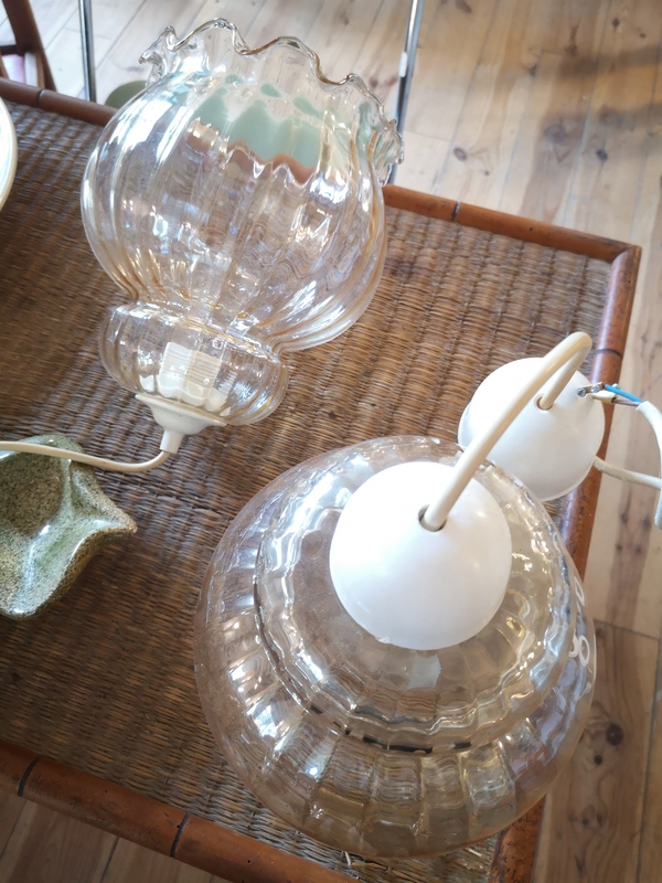 Set of two 70's suspensions