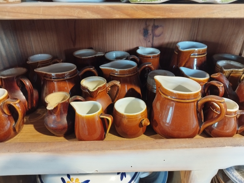 restaurant wine pitcher set 