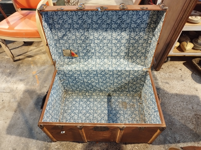 1950 travel trunk 