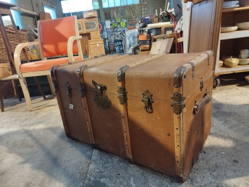 1950 travel trunk 
