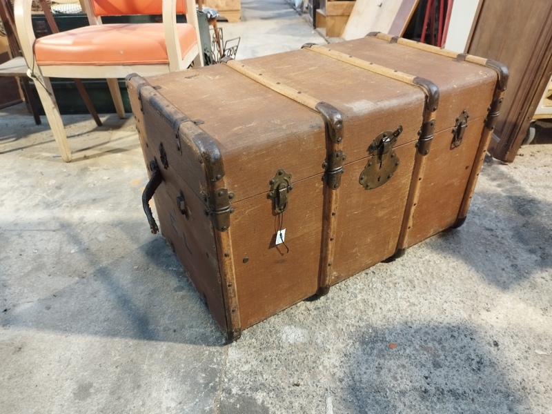 1950 travel trunk 