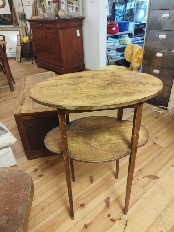 Table à thé marqueterie