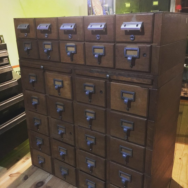 Library craft furniture