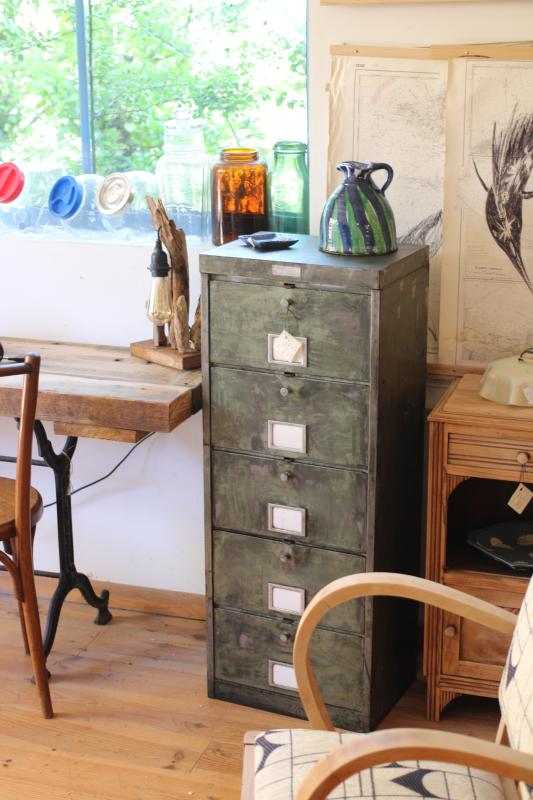 Metal cabinet with five doors 