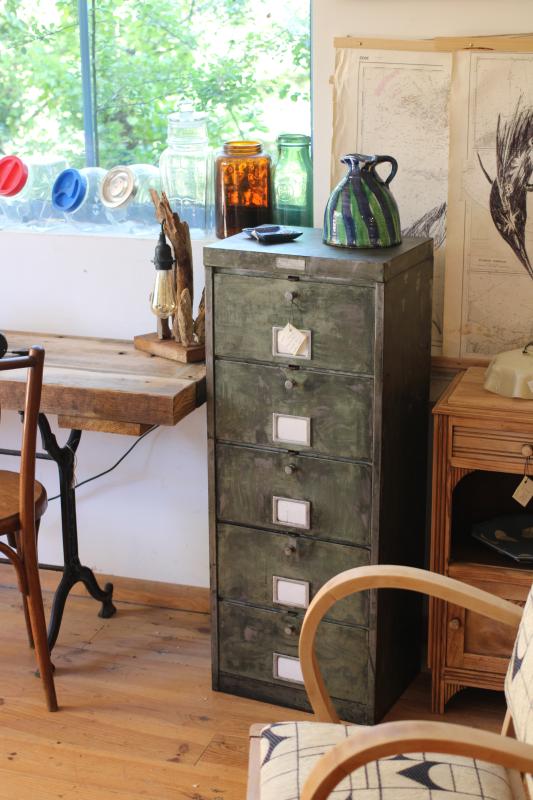 Metal cabinet with five doors 