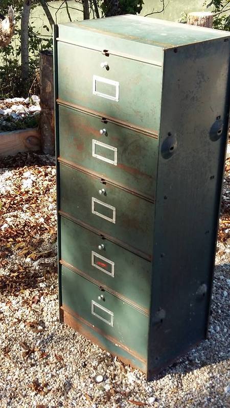 Ronéo furniture 5 valves