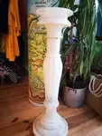 Alabaster column