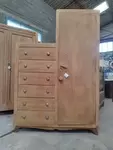 Asymmetrical chest of drawers 