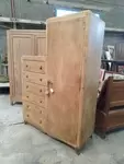 Asymmetrical chest of drawers 