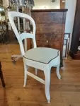 Refurbished 20th-century antique chair
