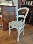 Refurbished 20th-century antique chair