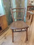 Curved wood bistro chair