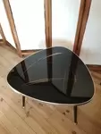 Coffee table tripod