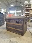 Curved trunk 