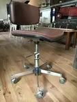 Desk chair