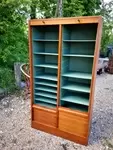 Double curtain filing cabinet