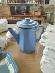 Enameled coffee pot 