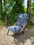 Refurbished leatherette armchair