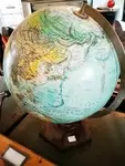 Illuminated globe