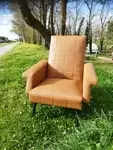 Fauteuil en skai années 60 70 