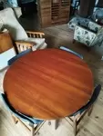 Mid-century round extendable table