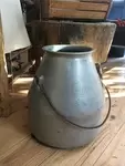 Milk pot