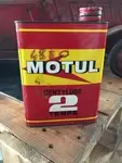 Motul oil can