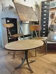 Oval coffee table