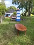 Oval coffee table 