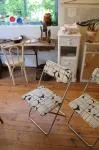Pair of folding chairs 