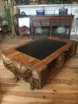 Pallet coffee table and steel plate