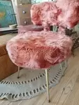 Chaise moumoute Pelfran Rose 