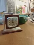 Small vintage alarm clocks 