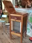 Phonograph cabinet