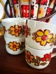 Set of four coffee cups