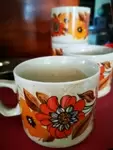 Set of four vintage mug