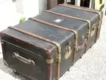 Valise de voyage / table basse 